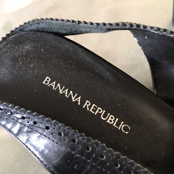 Banana republic wing tip heels size 8.5 - Picture 5 of 6